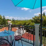 Hébergement de vacances Listes