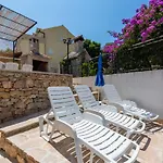 Hébergement de vacances Listes