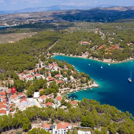 Hébergement de vacances Listes *