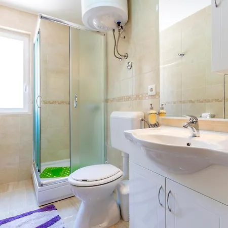 Holiday home Listes Milna (Brac)